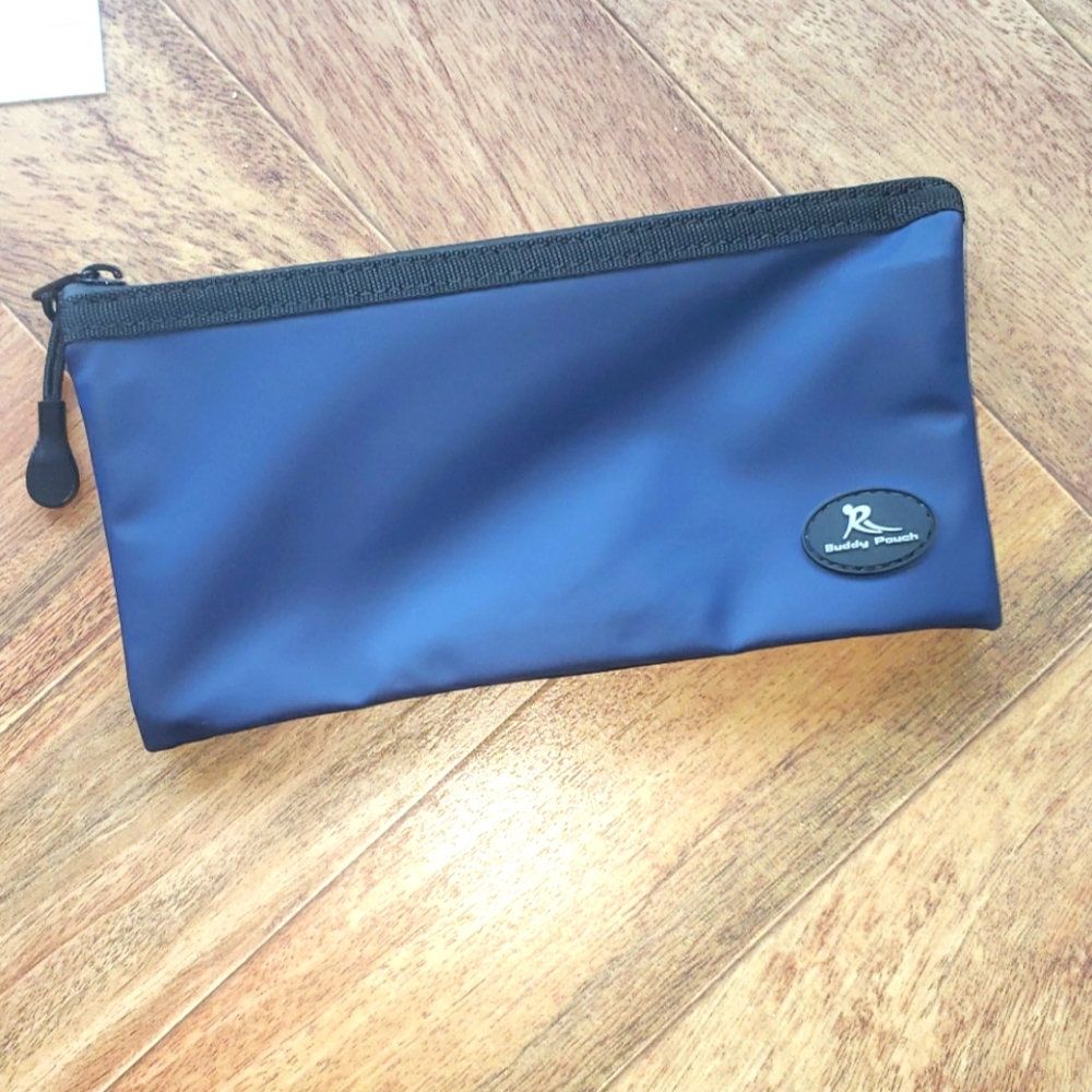 Buddy Pouch
